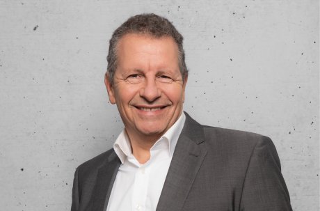 Portrait Dr. Björn Held